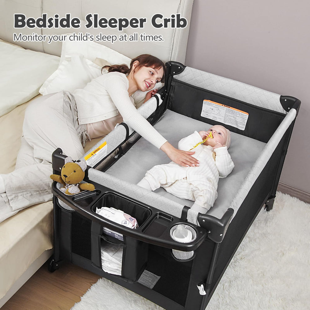 YoYiCuna height-adjustable bassinet demonstrates growth from newborn to toddler.
