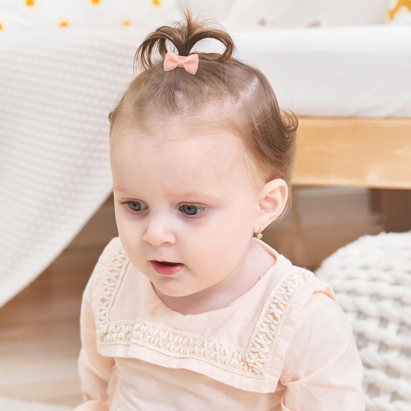 yoyokid 25 colors baby bows captures bright and neutral tones for versatile daily styling.