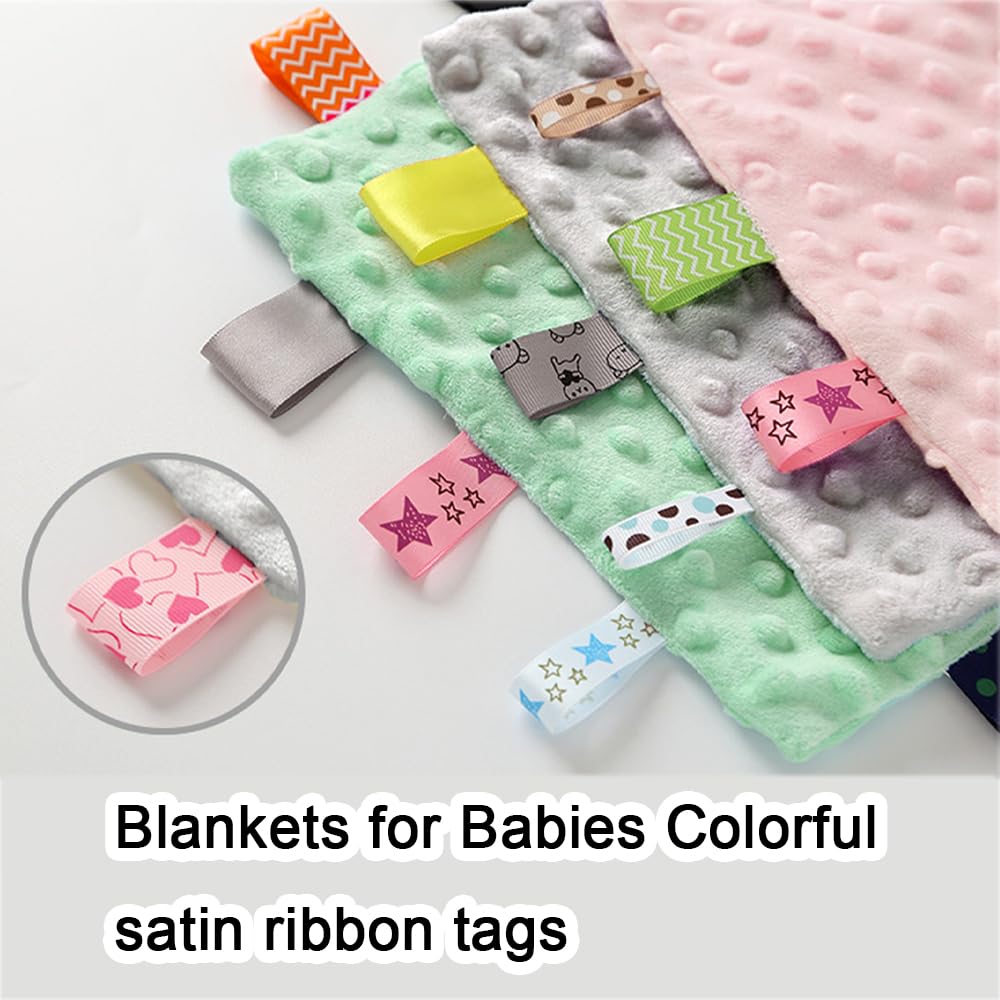 Yufiova Machine washable blanket makes cleaning quick and easy for busy parents.