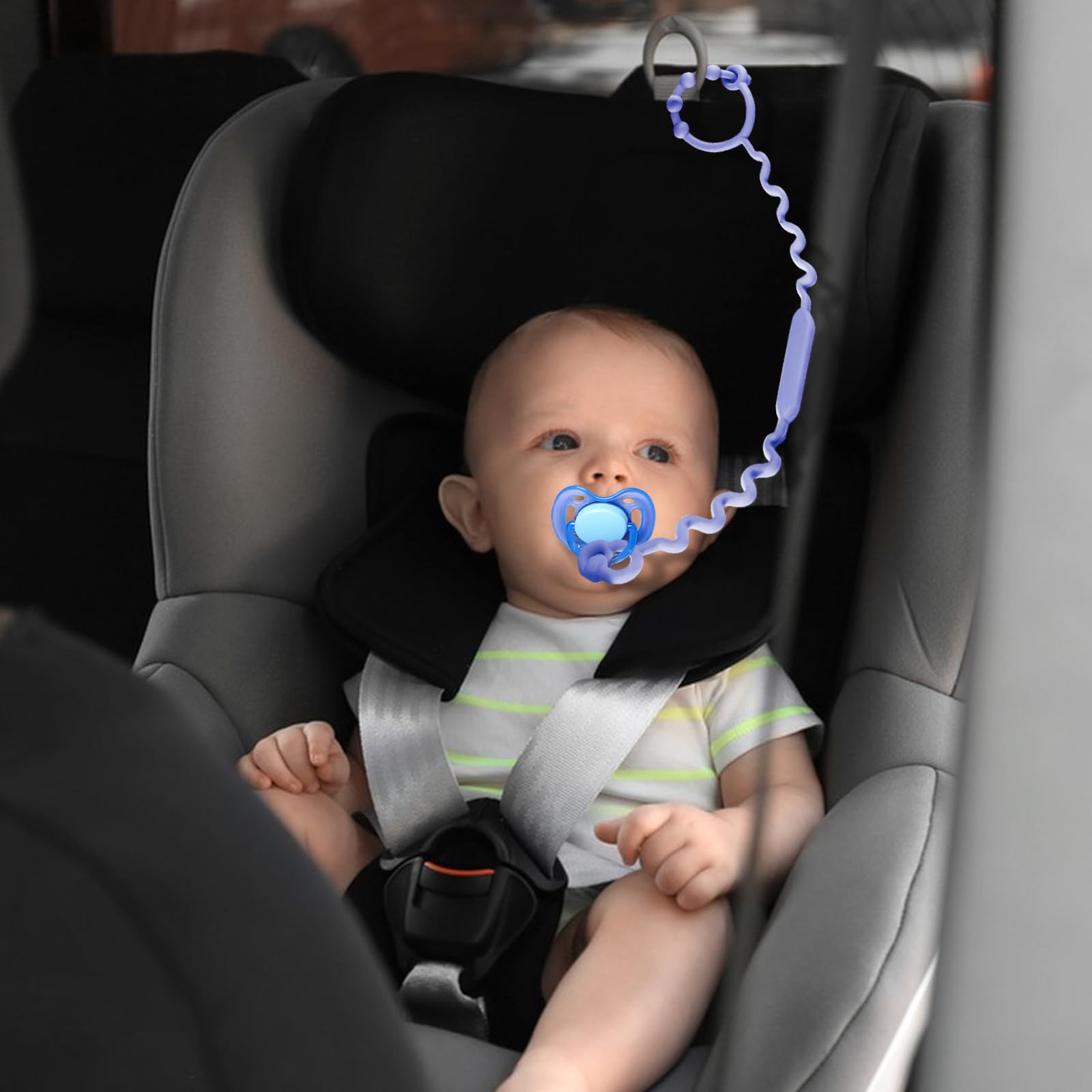 Yunaeduo silicone toy straps in bright colors stimulate senses while preventing drops.