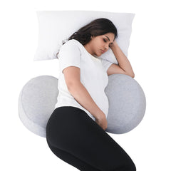 Yunari Pregnancy Pillow front view with memory foam for targeted comfort.