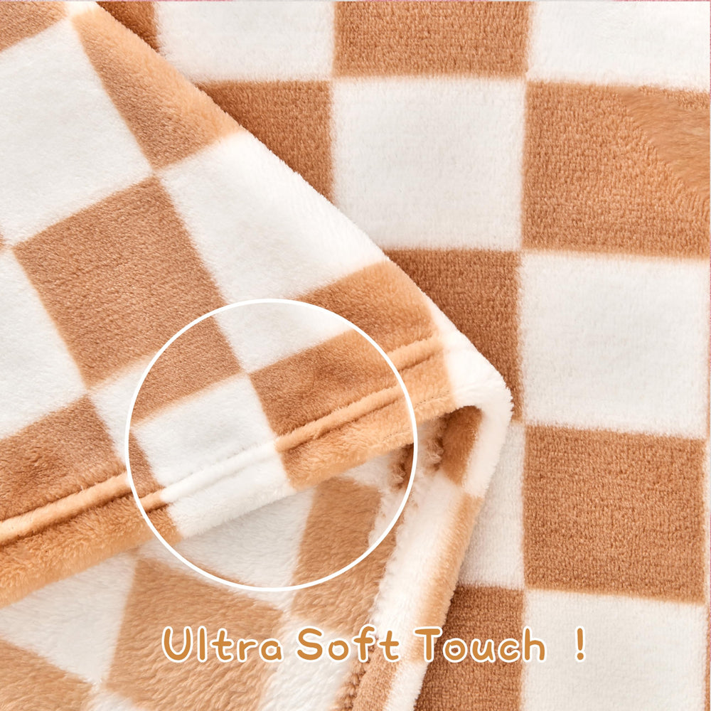 Yurhap nursing cover and lightweight blanket keeps feeds discreet