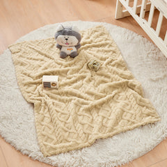 Yurhap Sherpa blanket shown as multifunctional with crib, stroller, and travel use.