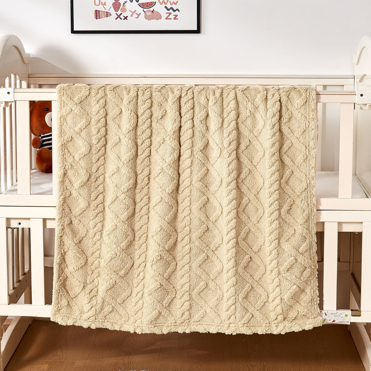 Yurhap Sherpa fleece blanket pattern close-up for stylish baby decor and warmth.