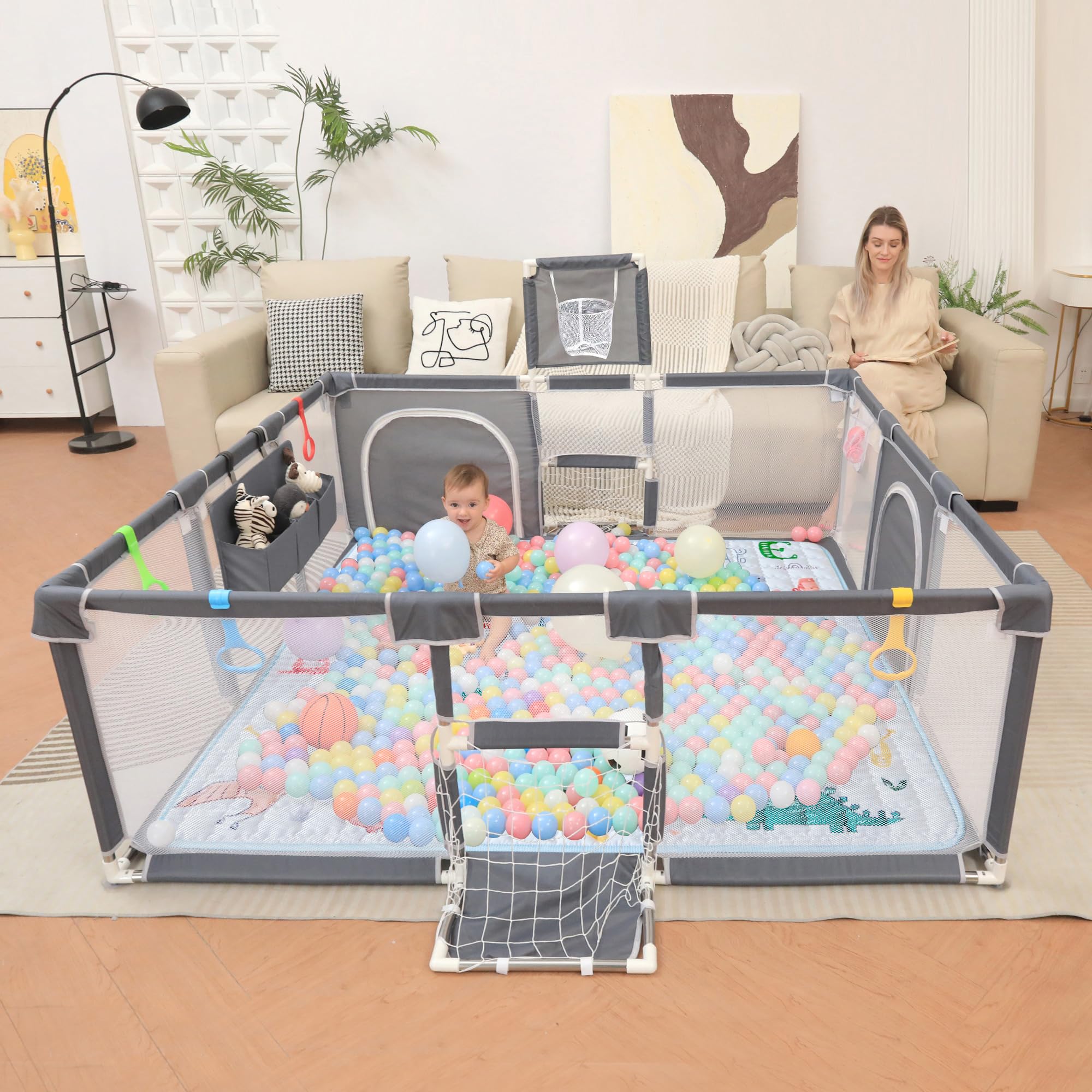 YVDRG Playpen 360° view highlights breathable mesh walls for visibility