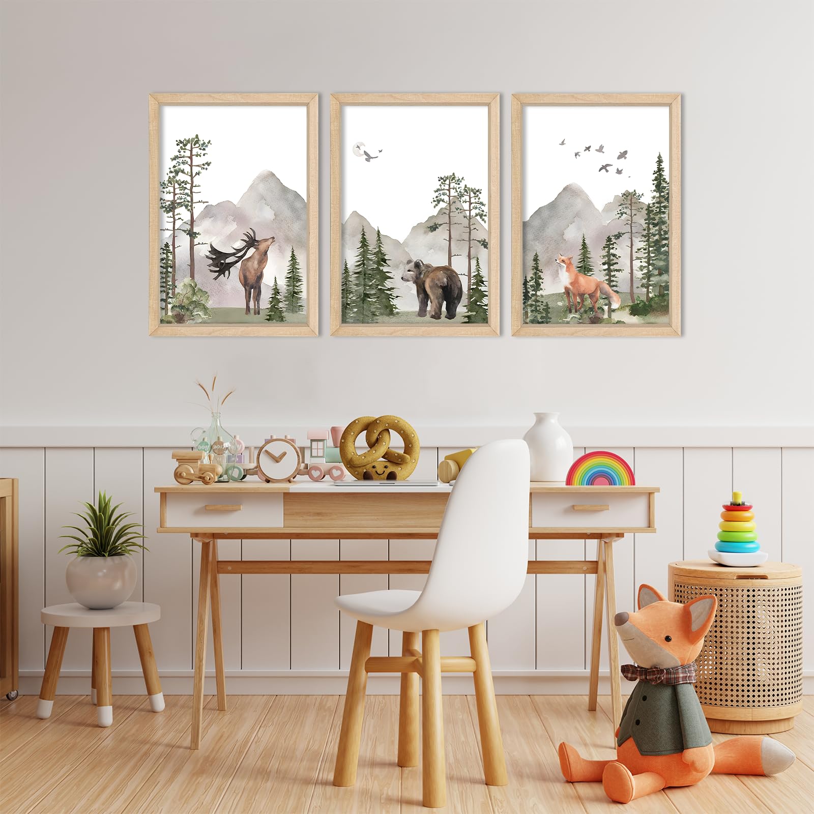 YWJKWLGS Wild Woodland Fox Poster brightens walls with playful forest vibes.