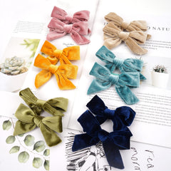 Yxiang soft grosgrain inside protects fine baby hair