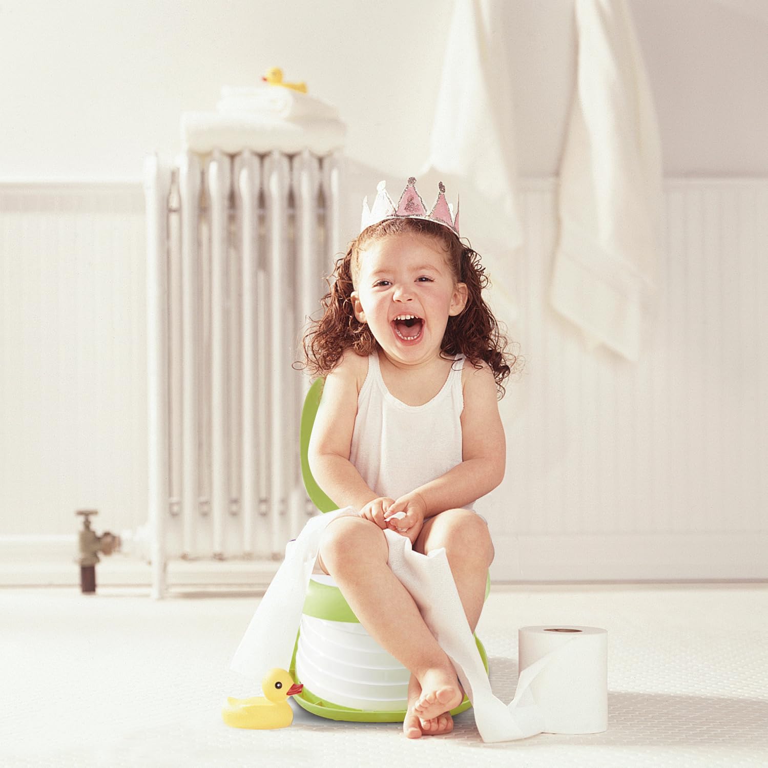 YZNlife Travel Potty anti-slip base ensures stable seating