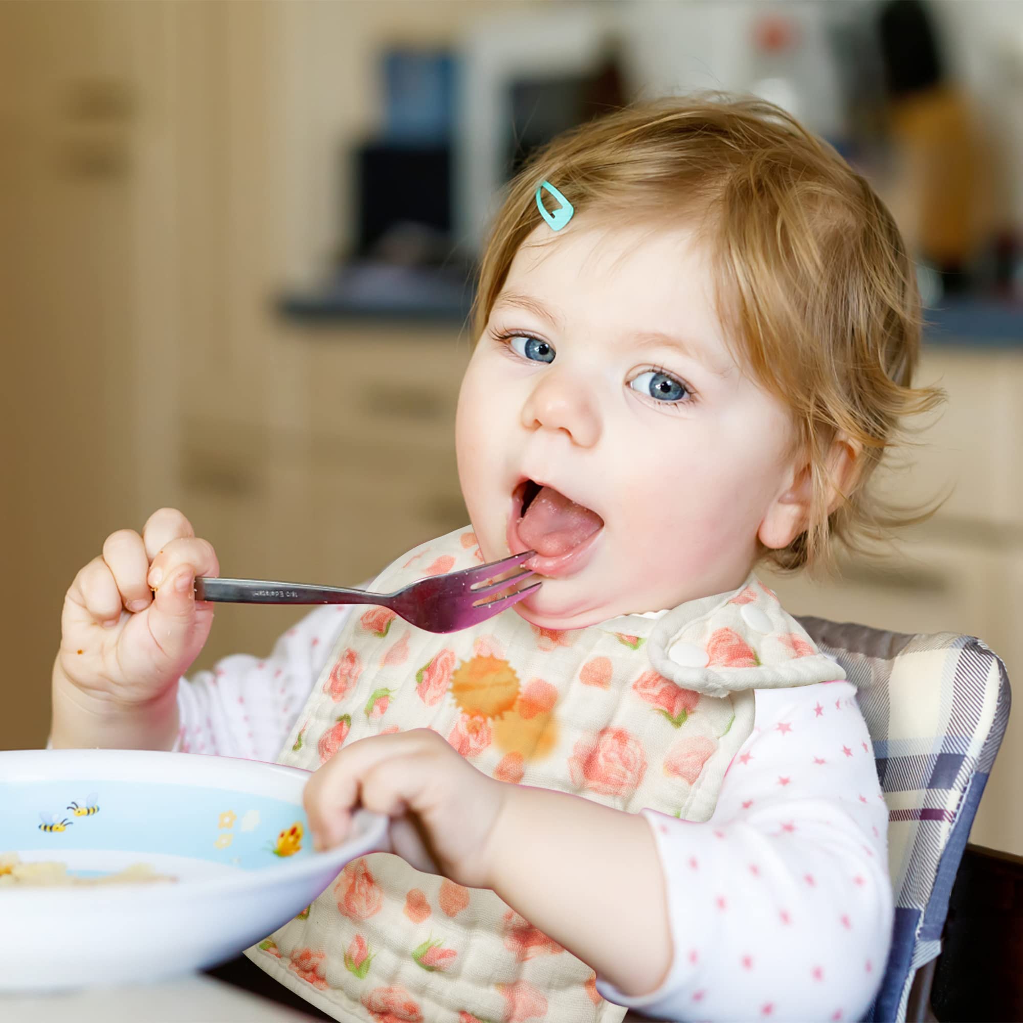 Zainpe bibs 6-layer absorbent design helps manage spills during feeding and drool