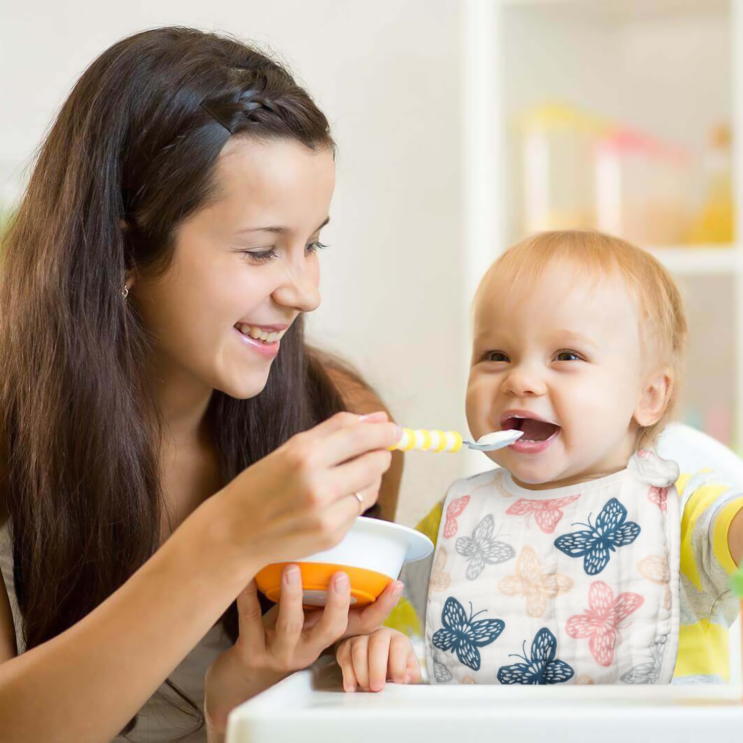 Zainpe bibs during feeding and teething keep mess contained.