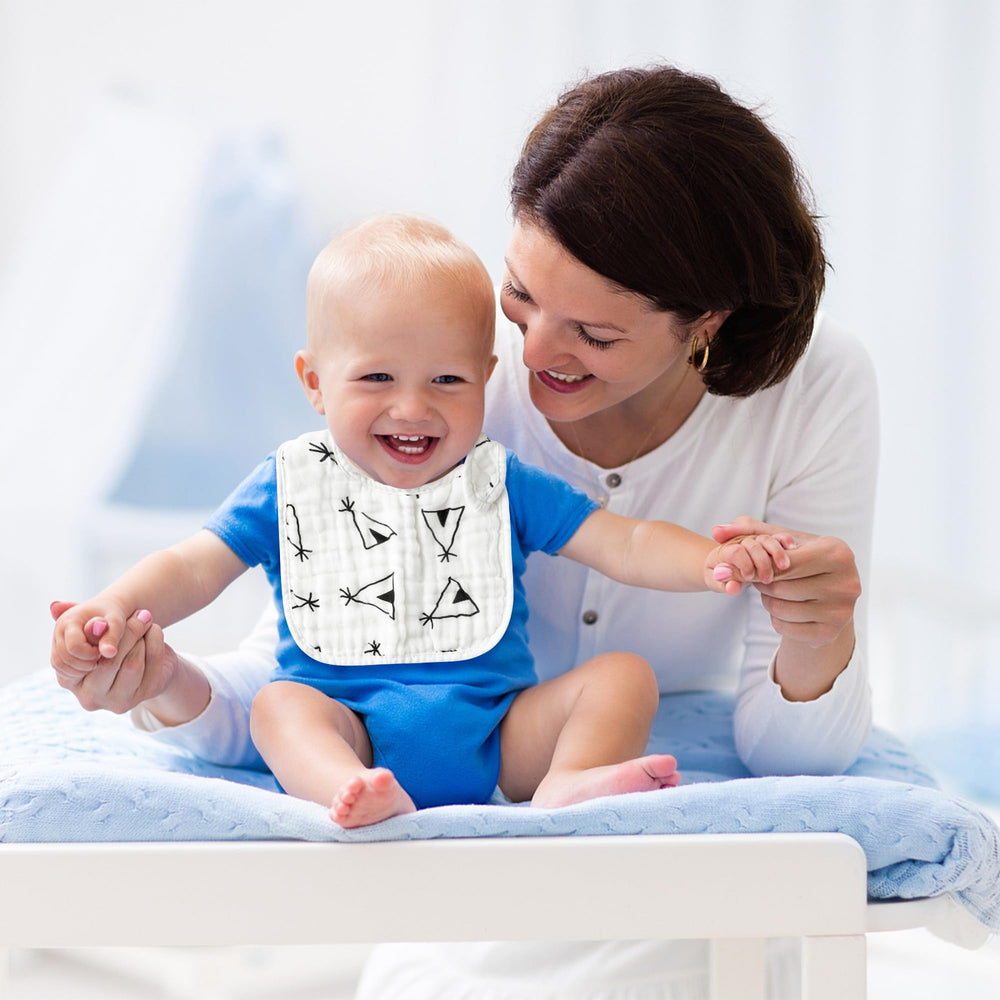 Zainpe tent-pattern bib versatile for feeding and teething.