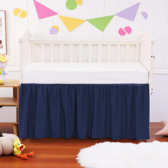 Zaizaihome crib bed skirt under-mattress installation demonstrates no-tie setup.