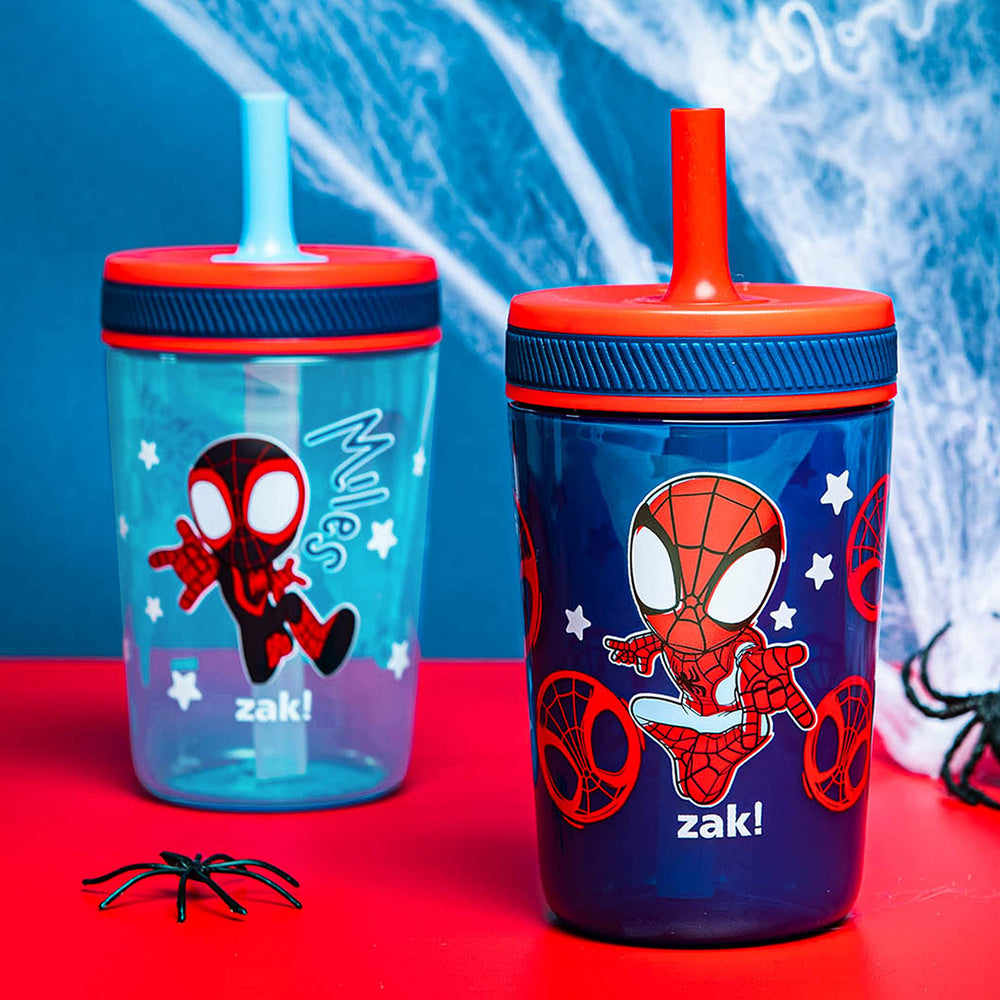 Spider-Man Kelso cup showing leak-proof valve for spill-free sipping by Zak Designs.