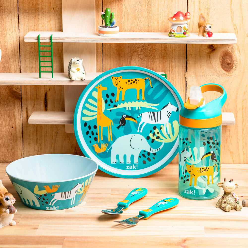 Zak Designs Safari 8-inch plate with bold Safari pattern for kid meals.