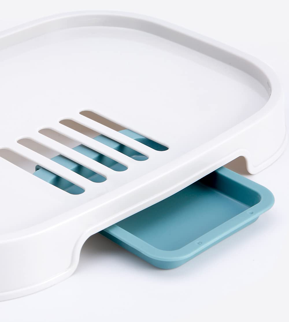 Zdolmy bottle-holders-4-rod-setup shows four rods for neatly drying multiple bottles.