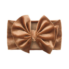 Zenarao brown-turban-knotted-bow-headband adds chic daily style and photo-ready appeal.