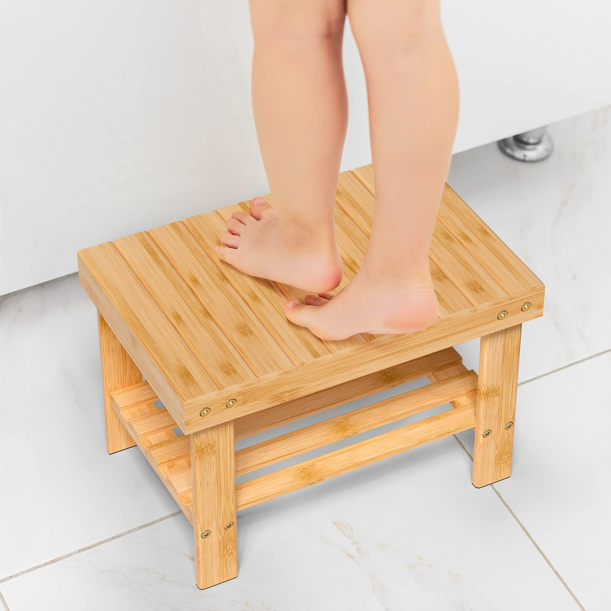 Zhuoyue wooden step stool in bathroom showing sturdy reach for kids