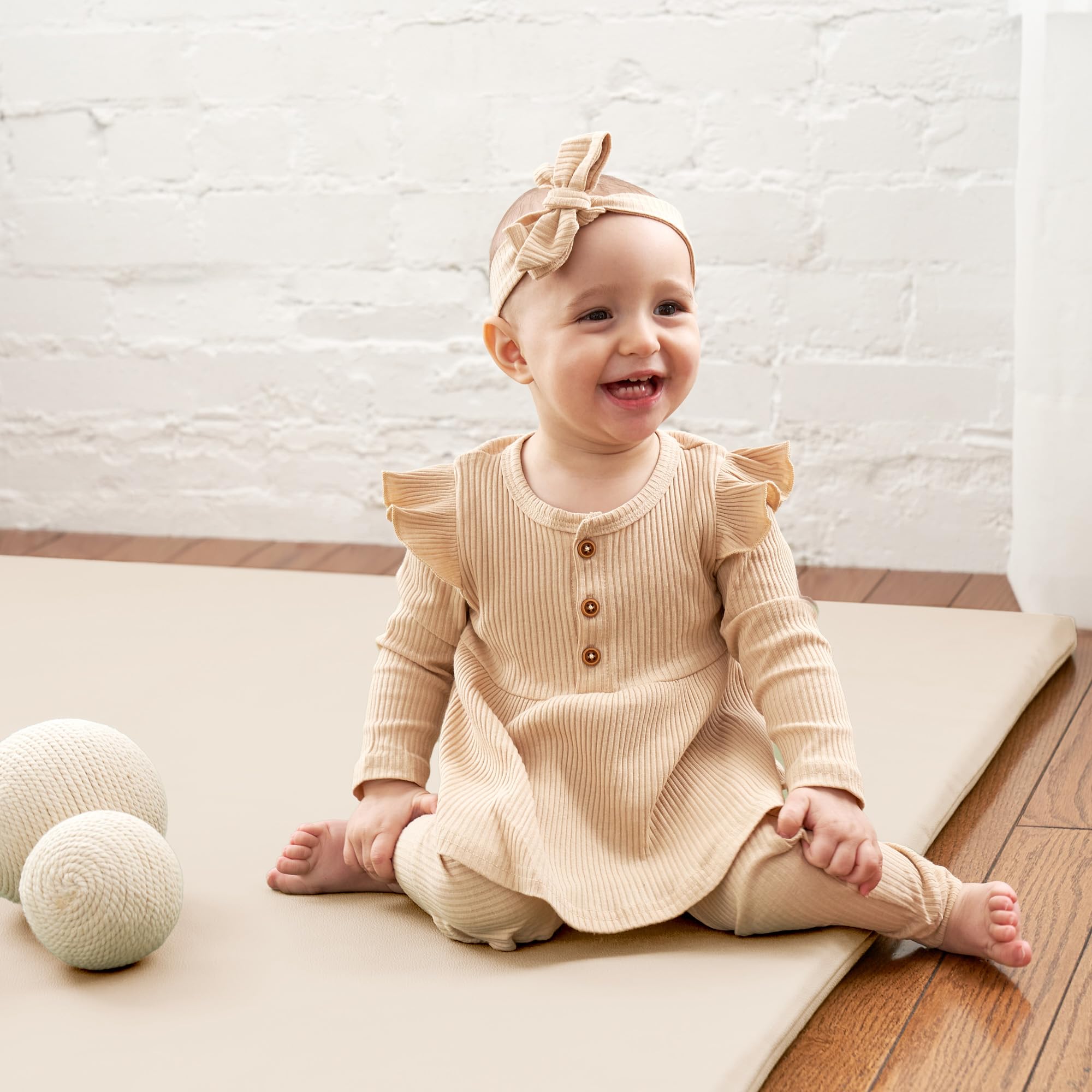 ZICOTO wipeable surface enabling quick cleanups for busy parents.