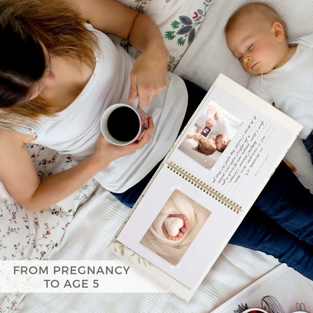 ZICOTO memory book captures firsts like smiles, holidays, and seasons