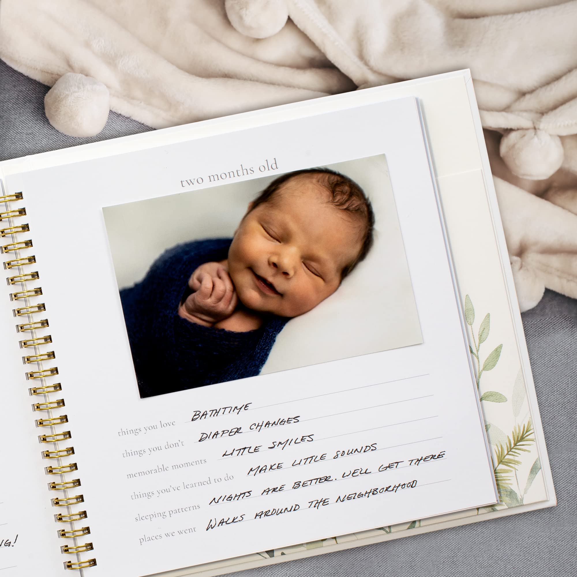 ZICOTO memory book ultrasound pictures capturing prenatal excitement with care