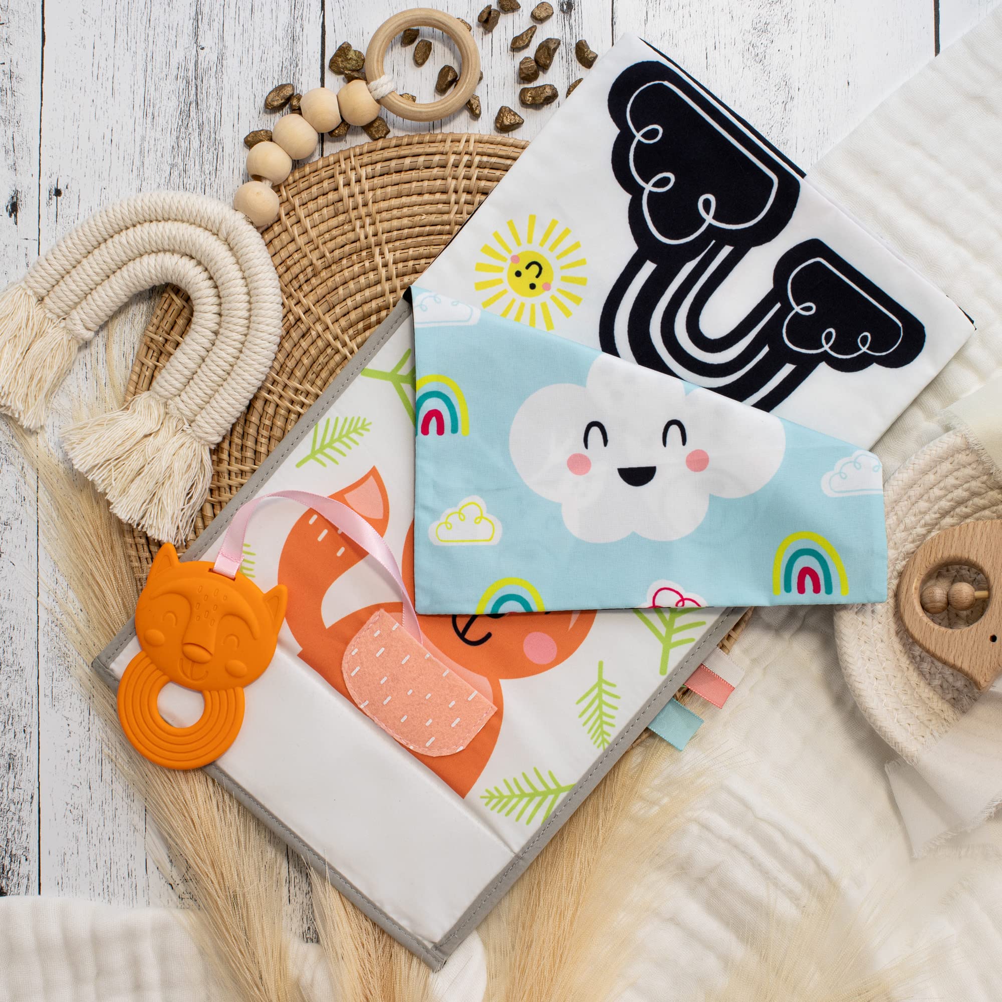 ZICOTO soft tummy time book standalone—stays upright for independent exploration.