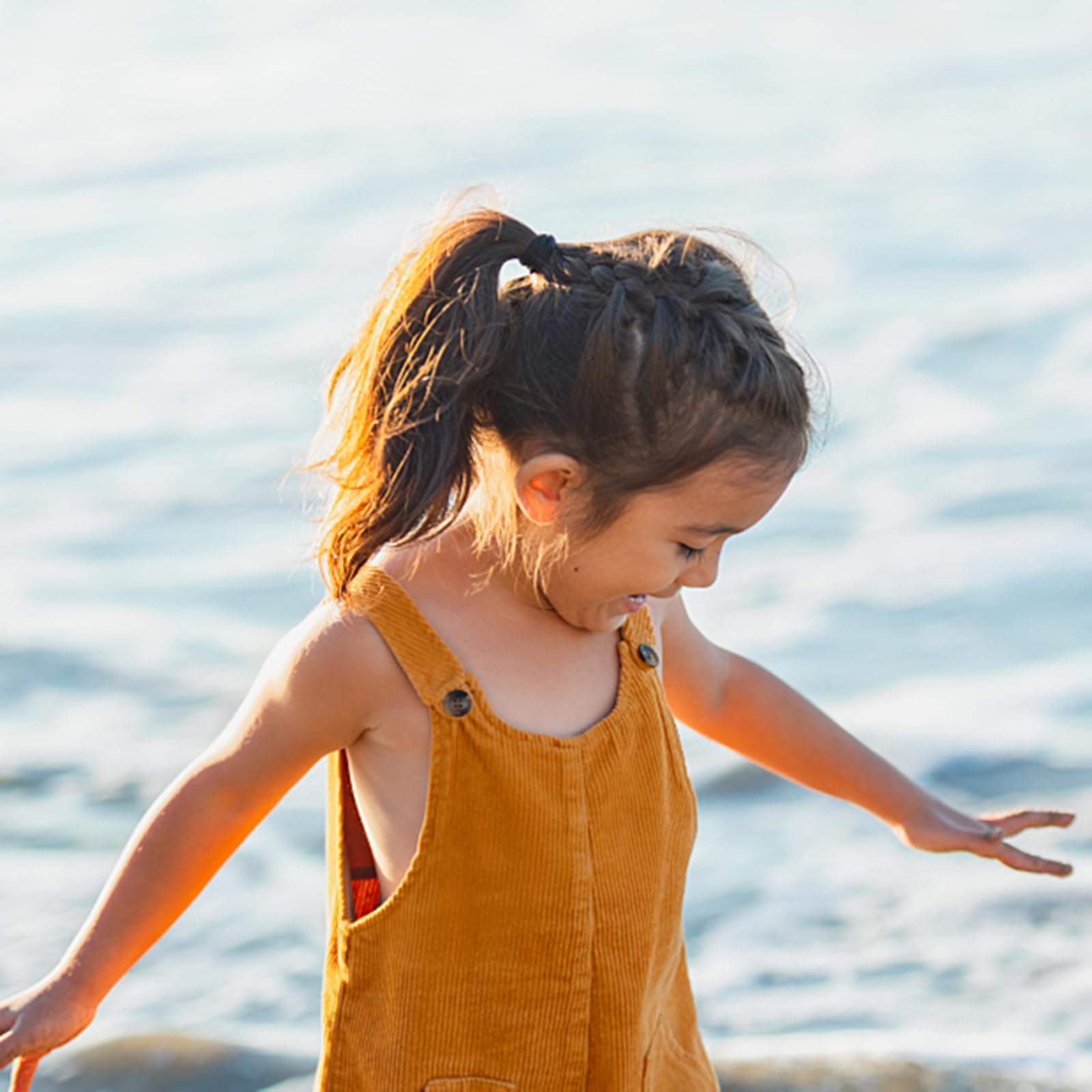 Zingso safe hair ties without snagging preventing tangles during school routines.
