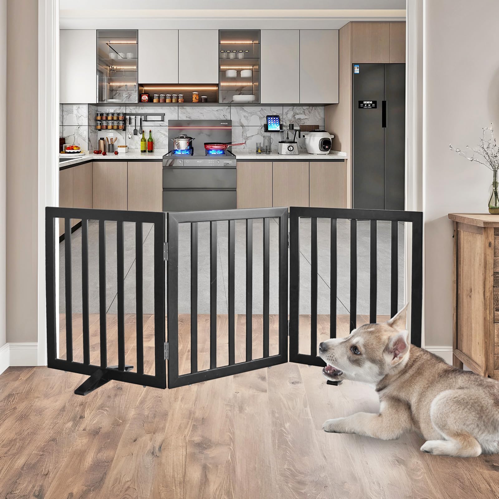 ZJSF three-panel-dog-gate hinges sturdy design for easy expansion and reliable confinement.