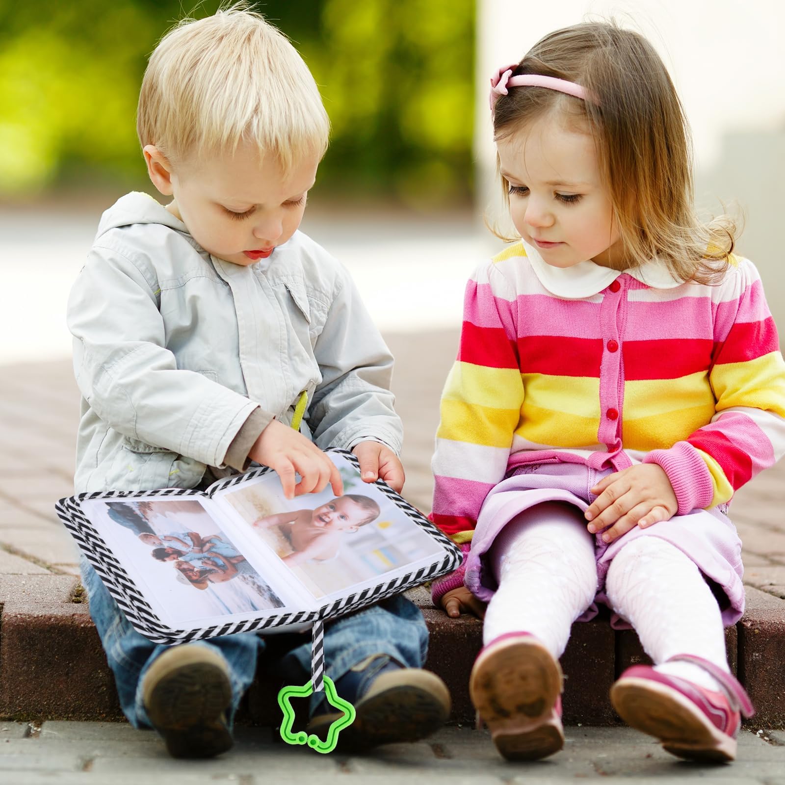 ZOIIWA gift-ready floral memory book for newborns and new parents