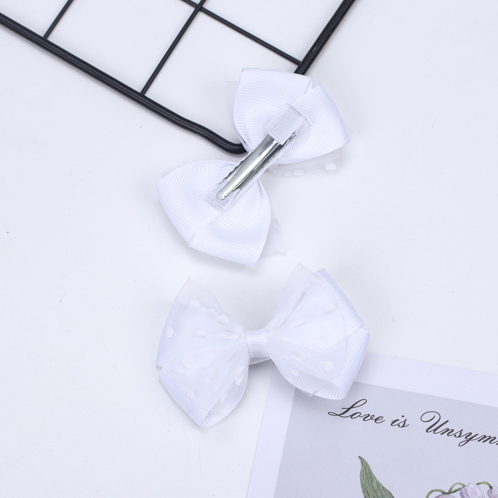 Zolyco white bow clip perfect for ponytails and casual everyday looks