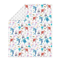 ZoUbqchY blanket double-layer interior enhances soft snuggle during naps.