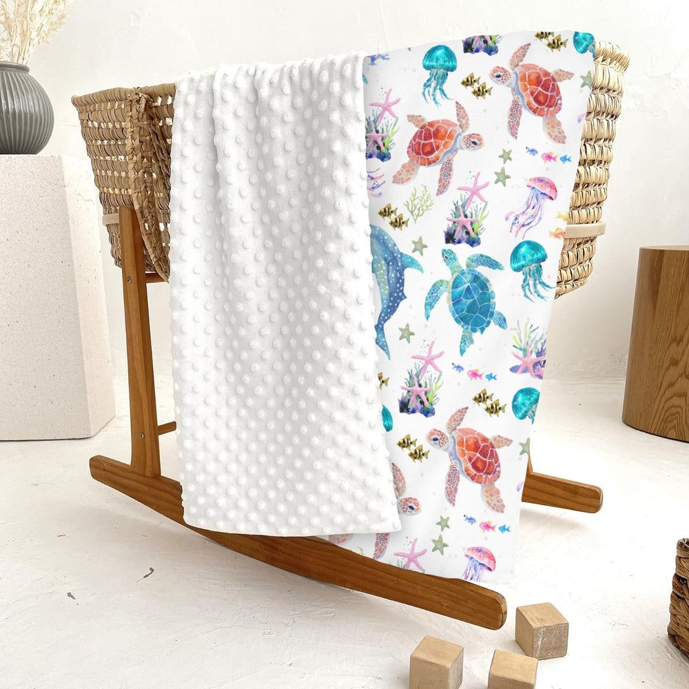 ZoUbqchY perfect shower gift blends practicality with whimsical style.