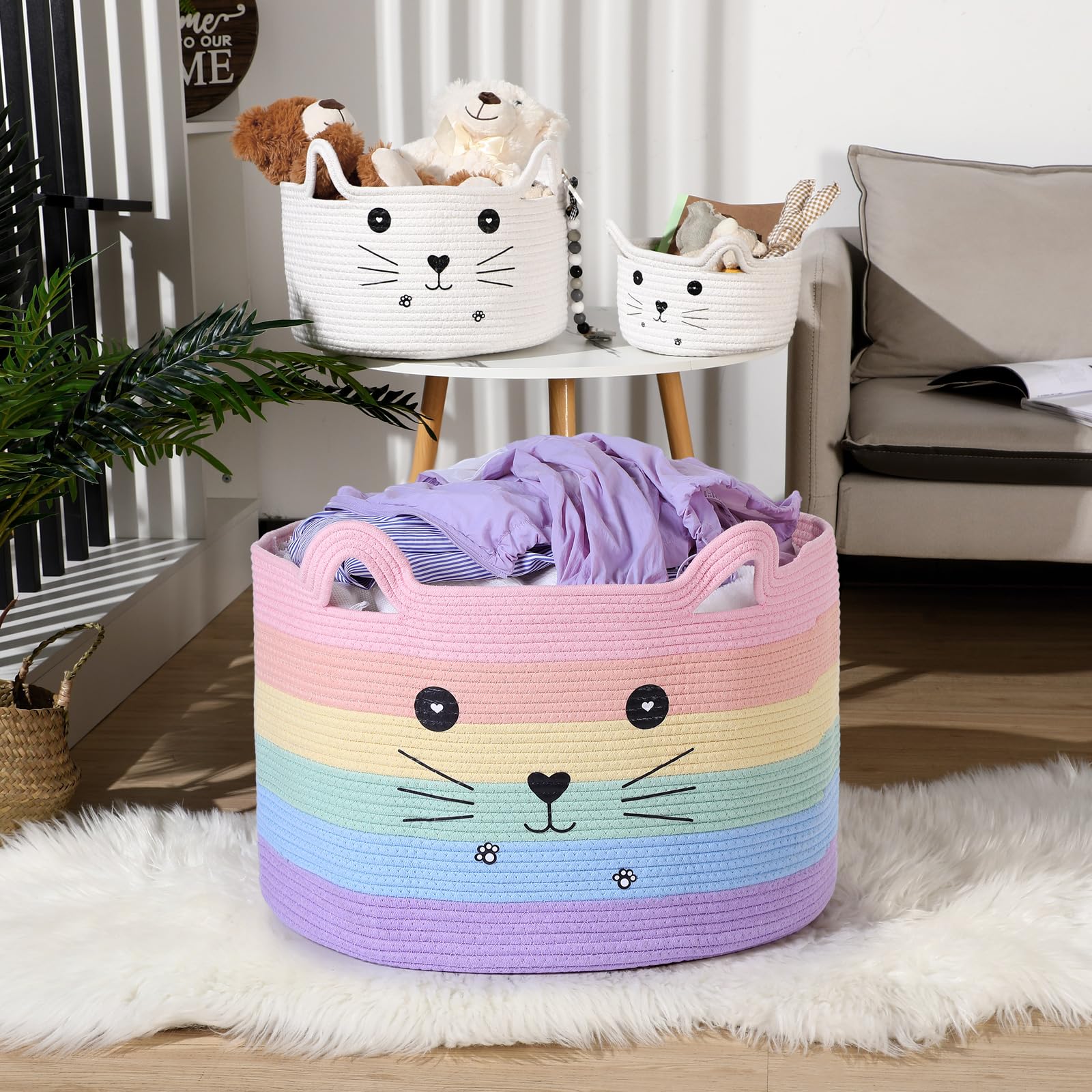 Zopeal cat basket large-size captures ample storage for blankets and laundry.
