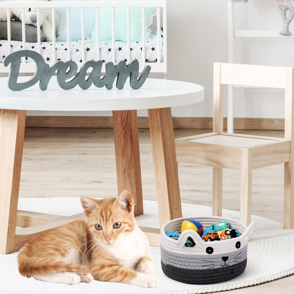 Zopeal cat-face design – charming decor that adds whimsy to living spaces.