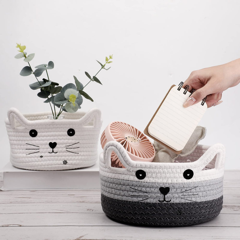 Zopeal small-size basket – compact storage for toys without crowding shelves.