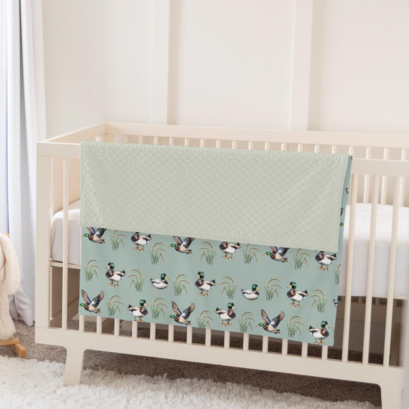 ZoUbqchY unisex design suits girl or boy nursery themes.