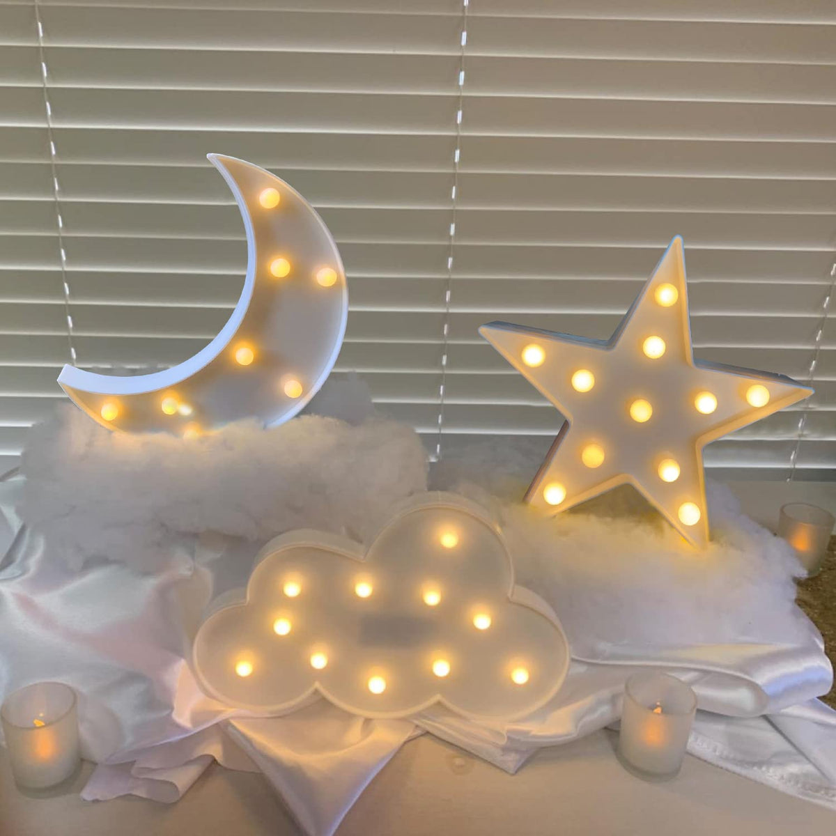 ZUOVAOV stars night light star provides a warm bedside glow for bedtime rituals.